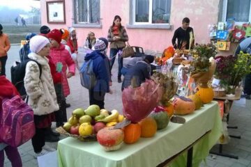 Liceul Tehnologic „Iorgu Vârnav Liteanu” Liteni a găzduit prima ediție a proiectului „Mândră toamnă darnică”