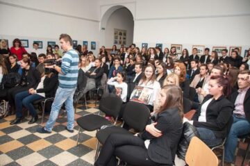 Elevii Colegiului „Eudoxiu Hurmuzachi” și-au desemnat reprezentanții în Consiliul Școlar