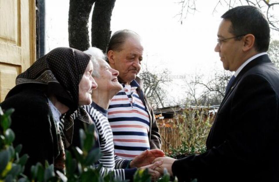 Victor Ponta la casa în care a copilărit