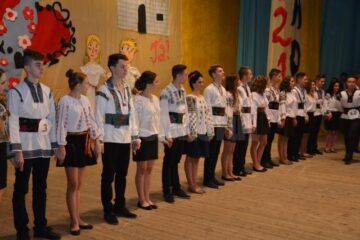 Pantomime, dans și momente în cinstea României Unite, la Balul Bobocilor de la Colegiul Alimentar