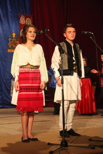 Călătorie prin Europa, la Balul Bobocilor organizat de Colegiul Tehnic „Samuil Isopescu”