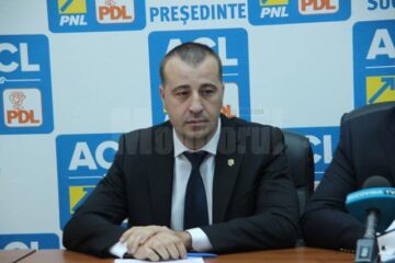 Prim-vicepreședintele Organizației Municipale Suceava a PDL și reprezentantul Alianței Creștin Liberale în Biroul Electoral Județean Suceava, Lucian Harșovschi