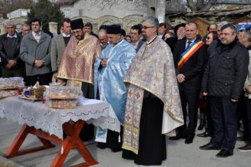 Drumul Adâncata-Fetești, inaugurat de localnici în prezența deputatului PDL Ioan Balan