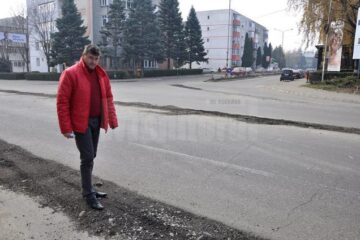 Primarul din Fălticeni, Cătălin Coman, a anunțat că de luni au început lucrările de modernizare a străzii Sucevei din acest municipiu
