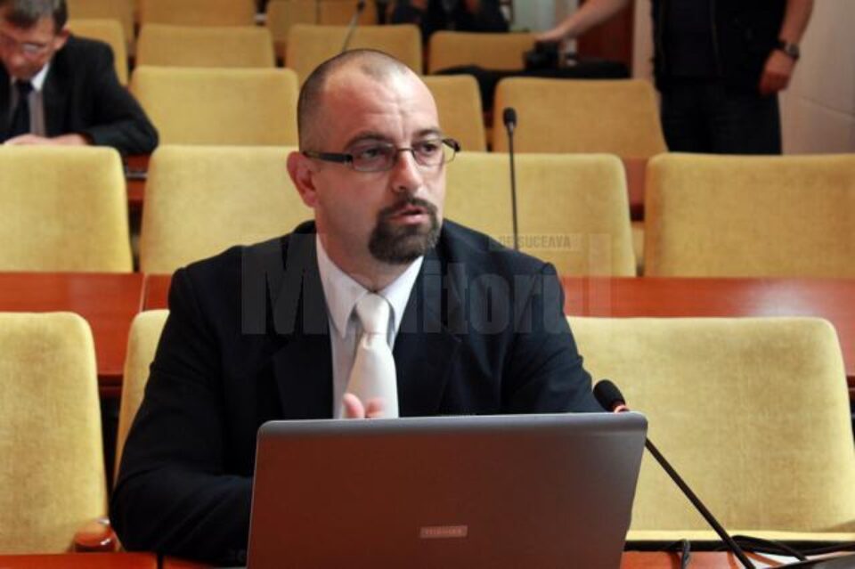 Leon Postolache: “Acest birou are rolul de supracontrol, se ocupă de verificarea celorlalte compartimente care au rol de control”
