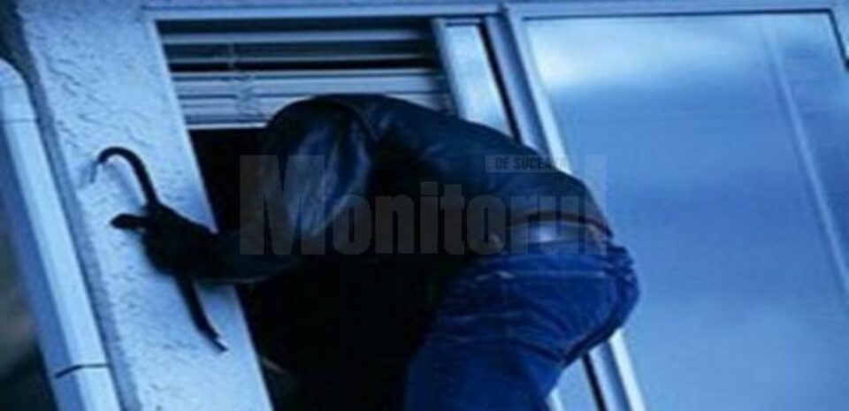 Hoții urmăresc după lăsarea întunericului apartamentele unde nu se aprinde nici o lumină, după care forțează geamurile termopan Hoții urmăresc după lăsarea întunericului apartamentele unde nu se aprinde nici o lumină, după care forțează geamurile termopan