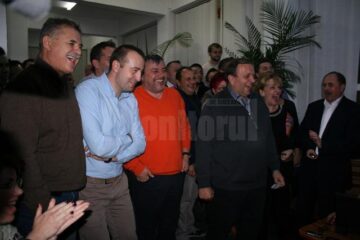 Liderii PDL și PNL au izbucnit în urale la vestea că Iohannis are prima șansă de a deveni viitorul președinte al țării