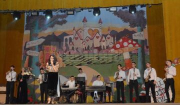 Călătorie în „Țara Minunilor”, la Balul Colegiului de Artă „Ciprian Porumbescu”