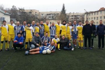 Profesorii USV au câștigat meciul de fotbal disputat cu Universitatea din Cernăuți