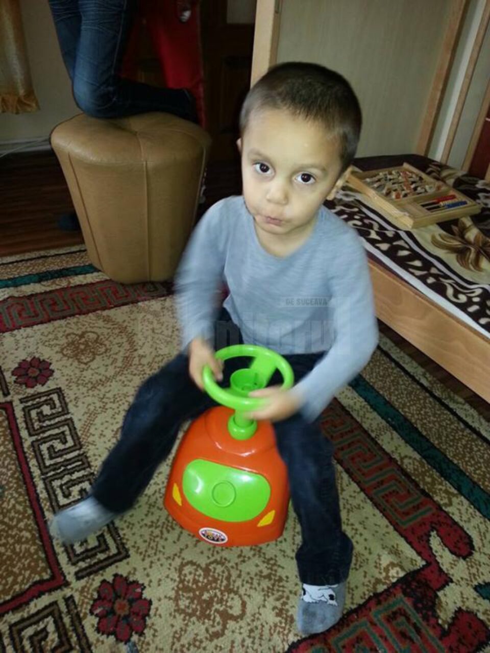 Andrei, în vârstă de 3 ani și jumătate