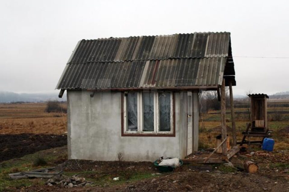 Casa în care a murit fetița de nici o lună de zile