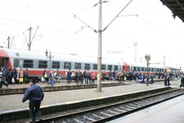 Pasagerii din trenul Regio 5602 Suceava-Iași, controlați ieri după-amiază de la plecarea din Gara Burdujeni
