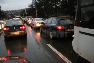 Aglomerația de pe străzile municipiului a fost vizibilă pe toate arterele principale, dar mai ales pe Calea Unirii