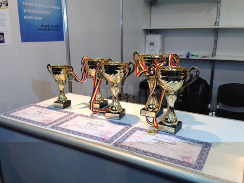 Patru proiecte de cercetare ale studenților USV, premiate la Salonul Național de Inventică pentru Tineret