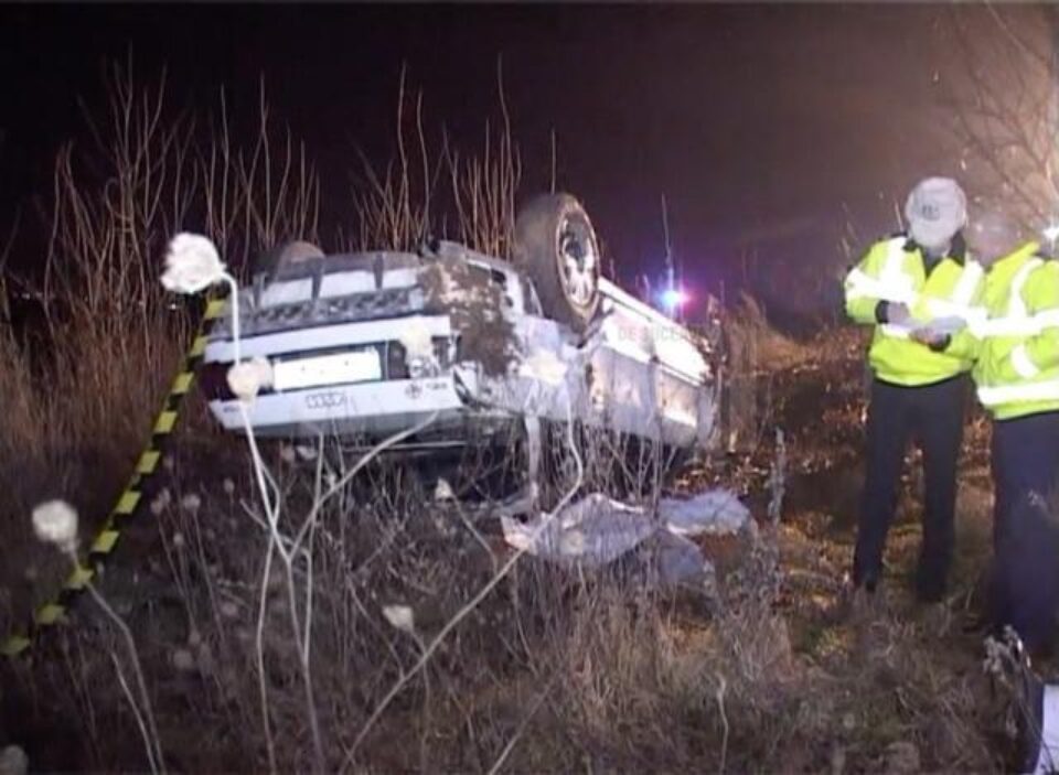 Tânăr de 27 de ani, mort după ce a scăpat mașina de sub control din cauza vitezei