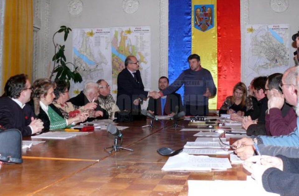 Viceprimarul municipiului Fălticeni, PNL-istul Gheorghe Aldea, a fost schimbat din funcție