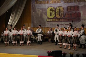 Spectacol de neuitat la împlinirea a 60 de ani de existență a Ansamblului Artistic „Ciprian Porumbescu”