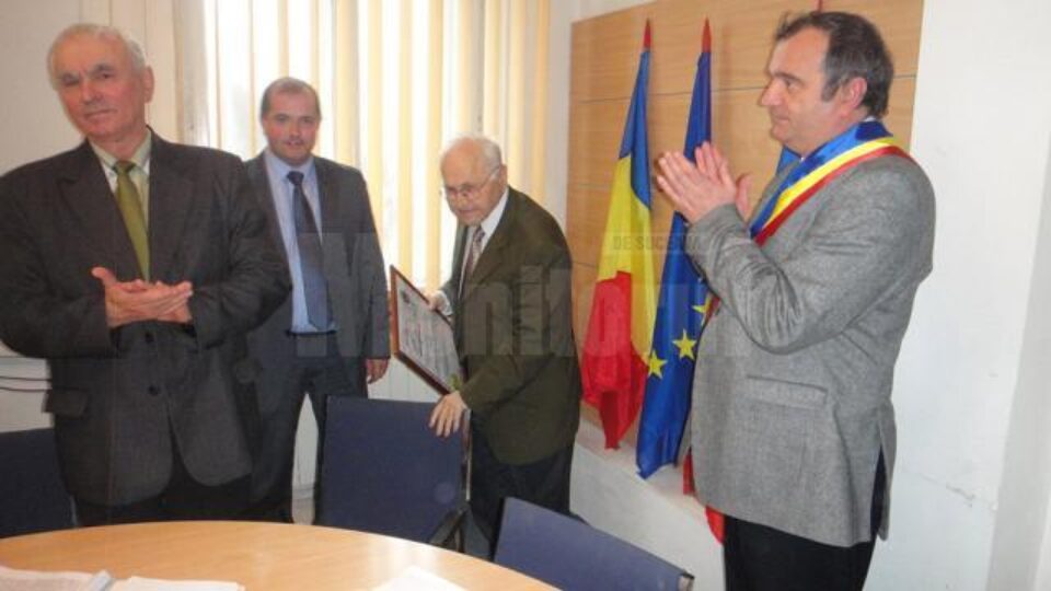 Profesorul Petru Bejinariu – Cetățean de Onoare al municipiului Rădăuți