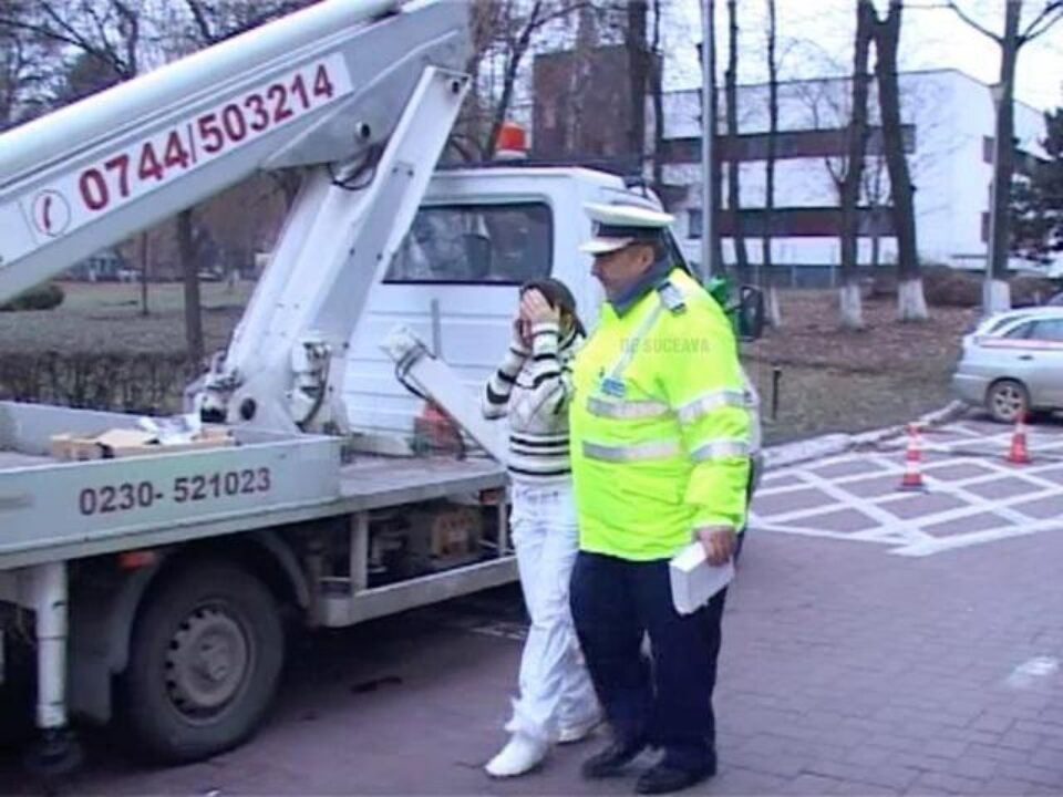O șoferiță din Fălticeni, prinsă în timp ce conducea în stare avansată de ebrietate prin Obcini