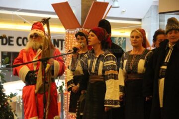 Spectacolul „Deschide ochii, deschide inima!”, o nouă lecție de viață oferită de persoanele cu dizabilități