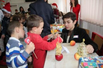 Oferta cu care elevii școlii au venit la târg a fost mai mult decât generoasă