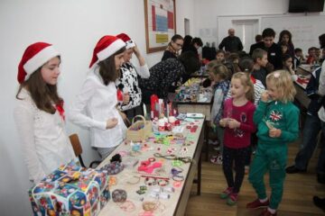 Oferta cu care elevii școlii au venit la târg a fost mai mult decât generoasă