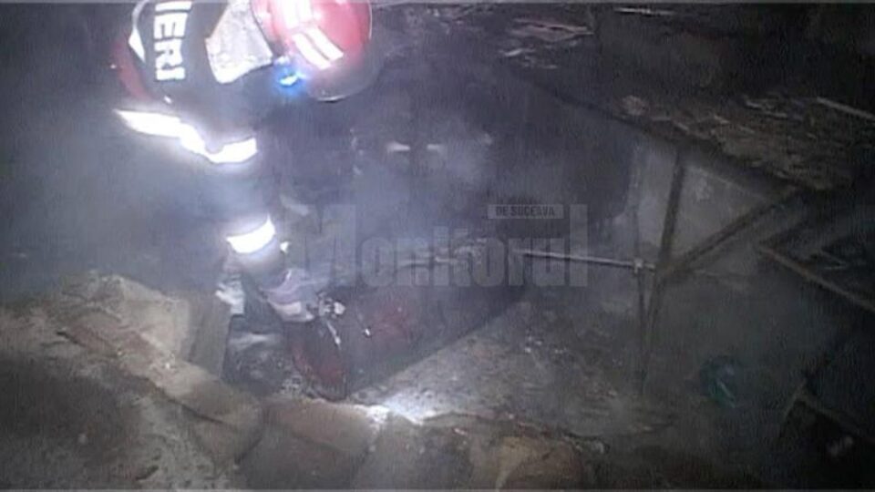 Explozia nu s-a produs din cauza unei scăpări de gaze, cum s-a crezut inițial, ci după ce o butelie a explodat violent și a luat foc