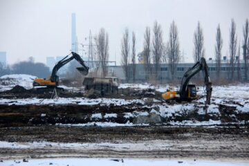 Lucrările de construire a noului magazin Dedeman au început în plină iarnă