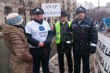 Reprezentanți ai SNAP Suceava la protestul de la București
