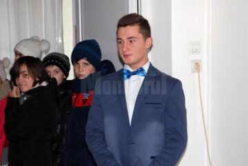 Ilie Munteanu, este elev în clasa a X-a la Colegiul Tehnic „Petru Mușat” din Suceava