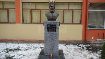Școala Gimnazială „Bogdan Vodă” Rădăuți a aniversat, pe 6 decembrie, 35 de ani de la înființare