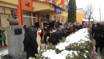 Școala Gimnazială „Bogdan Vodă” Rădăuți a aniversat, pe 6 decembrie, 35 de ani de la înființare