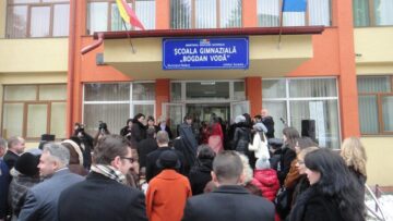 Școala Gimnazială „Bogdan Vodă” Rădăuți a aniversat, pe 6 decembrie, 35 de ani de la înființare