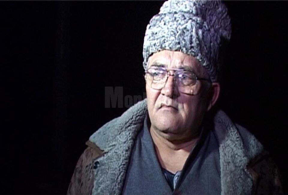 Viorel Siminiuc a ieșit doar cu hainele de pe el și cu papuci de casă în picioare