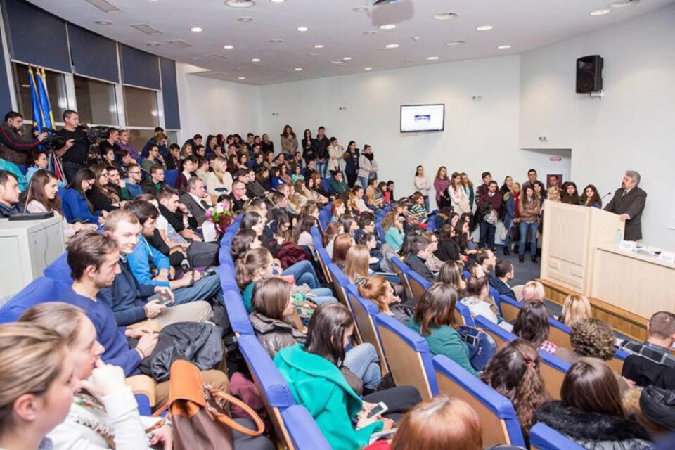 Oameni de afaceri au stat față în față cu studenții USV
