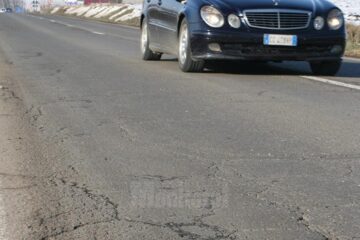 Drum care urmează să ajungă praf din cauza intemperiilor