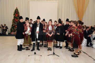 Momente artistice deosebite oferite de artiști locali, la Gala „Top 10 Suceveni”, ediția a III-a