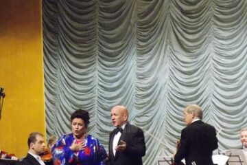 Soprana Leontina Văduva și tenorul Robert Nagy, aplaudați la scena deschisă