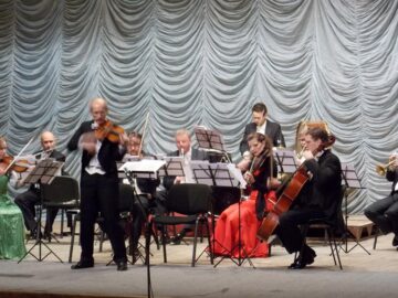 Concert magnific de Crăciun, cu Strauss Festival Orchestra Vienna, pe scena suceveană