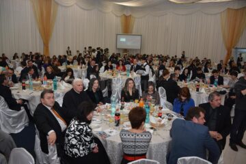 Povestea Piticului care a emoționat o sală întreagă la Gala „Top 10 Suceveni”