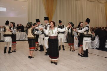 Momente artistice deosebite oferite de artiști locali, la Gala „Top 10 Suceveni”, ediția a III-a