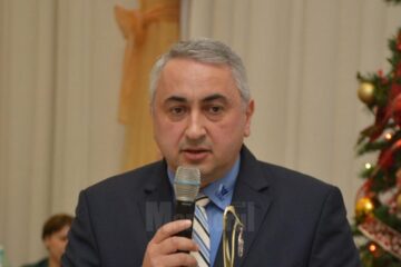 Premiul a fost înmânat rectorului instituției – prof. univ. dr. ing. Valentin Popa