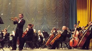 Aplauze îndelungi la finalul Concertului de Crăciun oferit de Filarmonica din Botoșani
