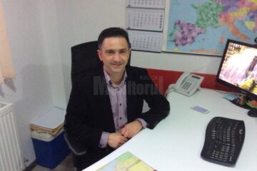 Florin Andronic a contribuit cu 60.500 de lei la achiziționarea unei autoșenilate pentru intervenții, împreună cu Fundația SMURD