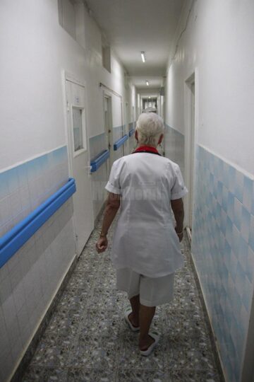 Agneta Pal, doctorița care și-a dedicat viața copiilor unui oraș întreg