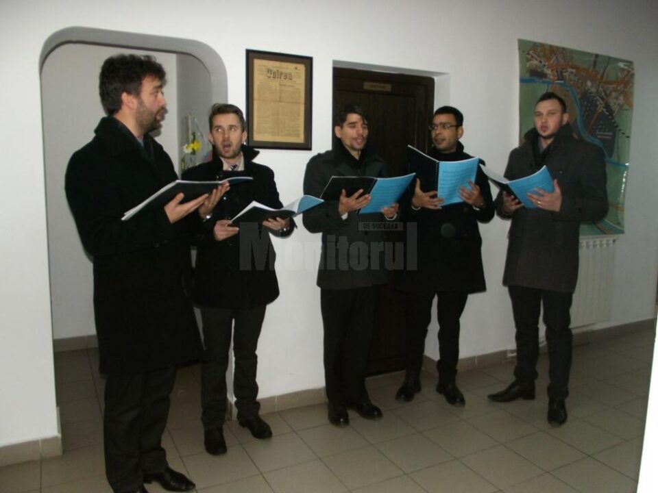 Redacția Monitorului a fost colindată de Grupul Cameral „Nord Bucovina”