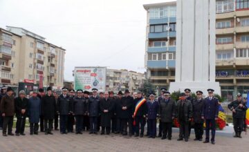 Comemorarea eroilor martiri căzuți în Revoluția din decembrie 1989, la Fălticeni