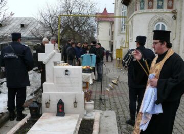 Eroii martiri ai Revoluției din 1989, comemorați la Fălticeni și Cornu Luncii