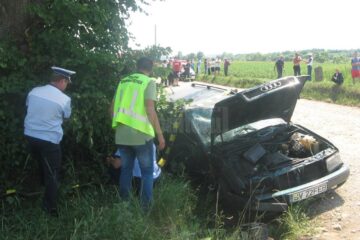 Accidentul s-a petrecut în iunie 2012, pe drumul județean dintre Clit și Arbore, cele două victime fiind accidentate mortal în timp ce se odihneau la marginea drumului, sub un tei