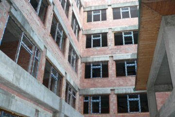 Guvernul României a alocat, printr-o hotărâre aprobată în ajunul Crăciunului, suma de cinci milioane de lei pentru continuarea lucrărilor la noul spital din municipiul Fălticeni